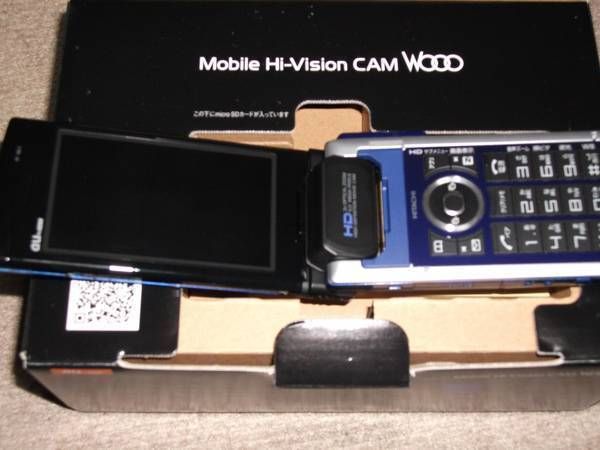 au Mobile Hi-Vision CAM Wooo (HIY01)եȥդ