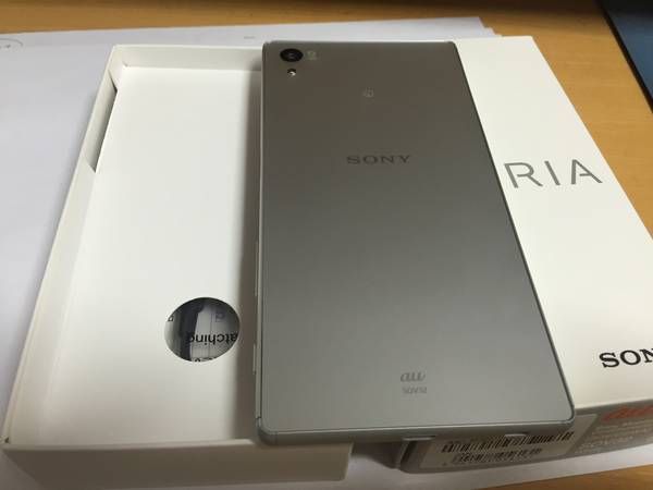Au Xperia Z5 SOV32 �� ����� Ƚ�ꢤ