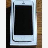 �ڵ���ios6.1.4��Ķ���� iPhone5 au 16GB ����С� MVNO�����ޤ�