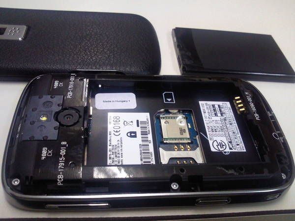 ���饤����С���¨��ȯ����docomo BlackBerry  9000������ʢ�