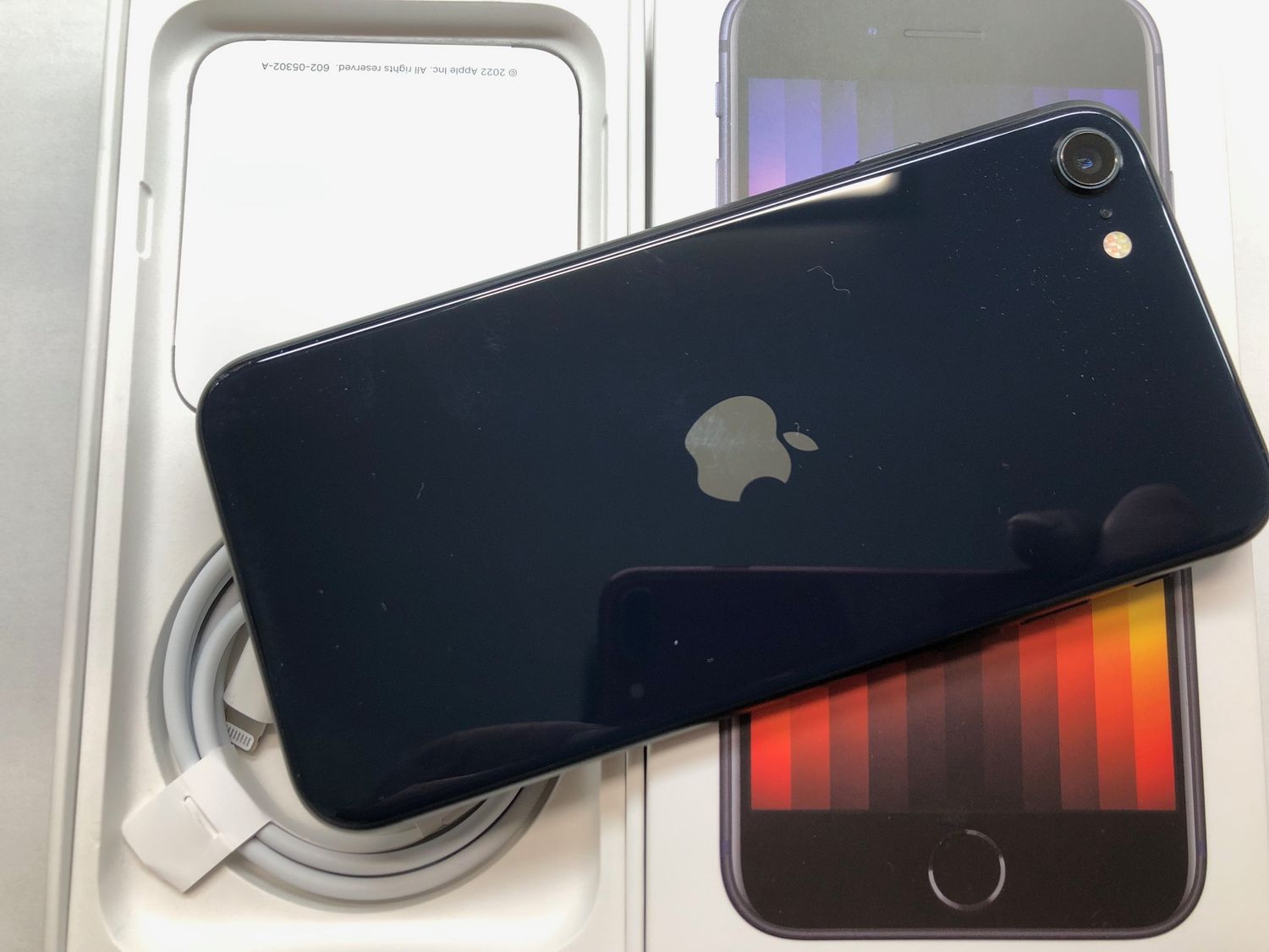 ムスビー｜♪SIMフリー iPhone SE(第3世代) 64GB MMYC3J/A ブラック 