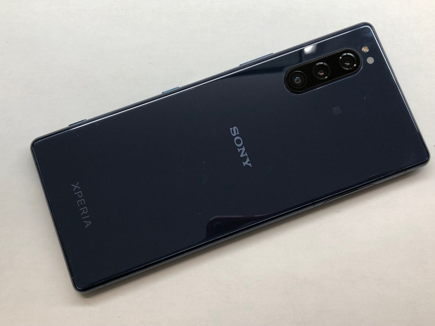 ムスビー｜♪SIMロック解除済 SONY Xperia 5 901SO ブルー 中古品  