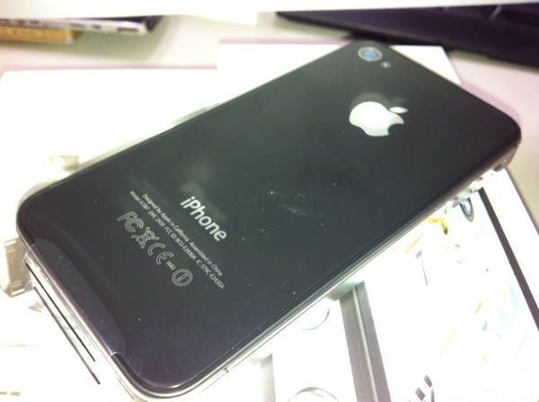 ��¨��ȯ�� au iPhone4S 64GB �֥�å��� MD259J/A�� ̤�����ʢ�