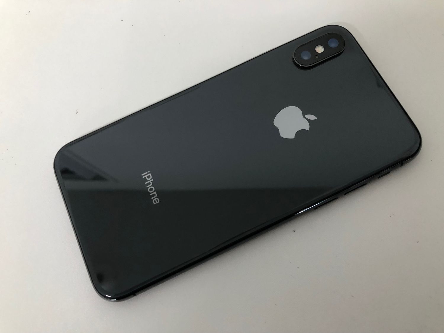 ムスビー｜♪SIMロック解除済 au iPhone X 256GB グレー 中古品 