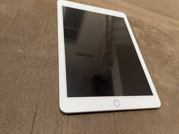ムスビー｜☆超美品 Apple iPad 第6世代 WiFi 32GB シルバー【iPad(第6 