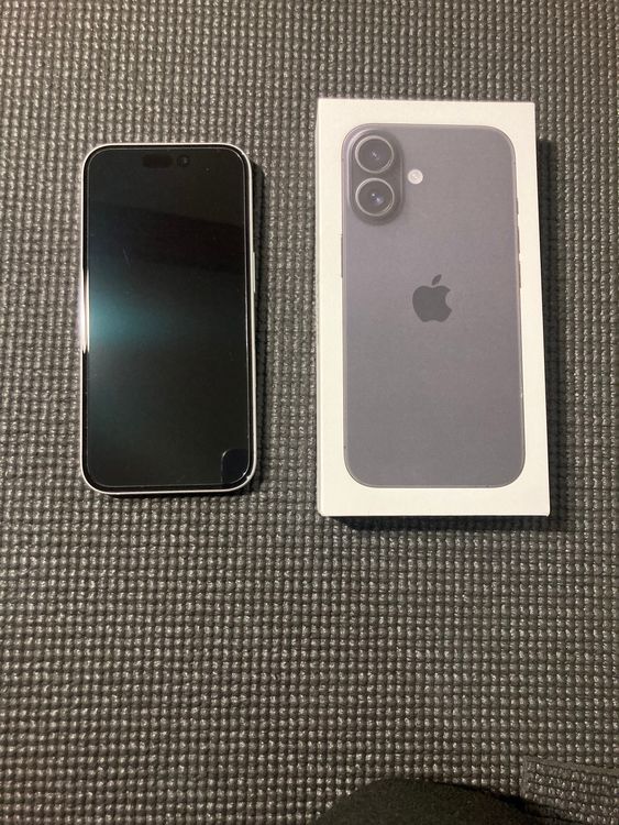 ڿƱ͡ۥХåƥ꡼100%SIMե꡼ iPhone 16 128GB