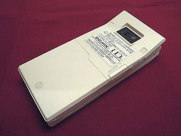 docomo�ɥ��� amadana��N705i��amadana white/MA48878