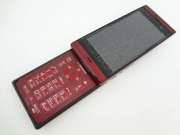 ムスビー｜【新品同様 保証】docomo F-09C(富士通)レッド ワンセグ