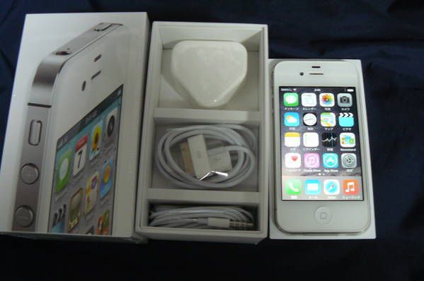 ムスビー｜海外香港、香港版simフリーiPhone4S 64GB【iPhone4S SIM 