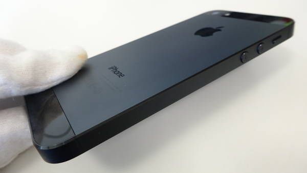 Reޡau iPhone5 32GB ֥å ME041 J/A