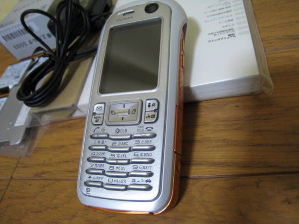 ���ʻž夲�Ѥ� �ɿ���� SO902iwp �����ƥ��֥ۥ磻�� �������դ�