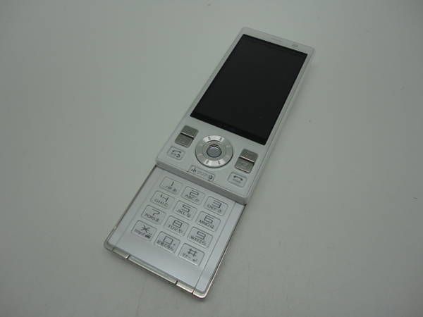 ����Ʊ�� D705i �ۥ磻�� ����̵�� ¨ȯ �������� ����� �ɥ��� docomo 2