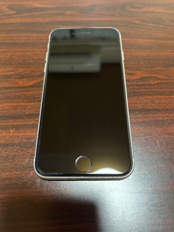 iPhone SE �裳���� 64GB �ɥ���