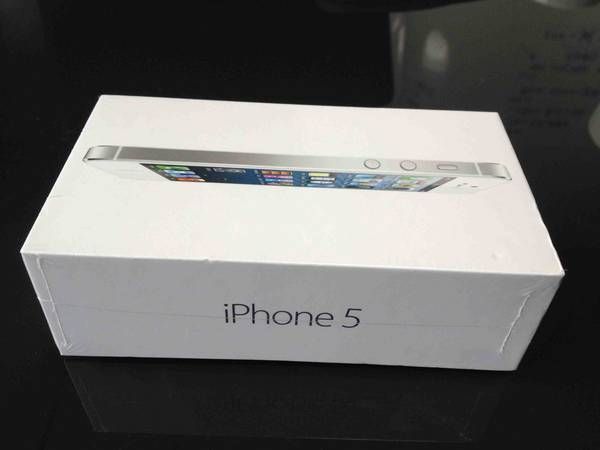 ���� iPhone5 64GB ����ꥫ�� ����̤���� ̤���� �ۥ磻��