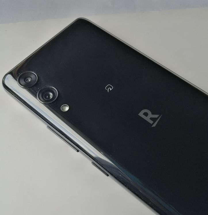 �ڶ����ʡ۳�ŷ�Х��5G Rakuten Hand 5G 128GB �֥�å�