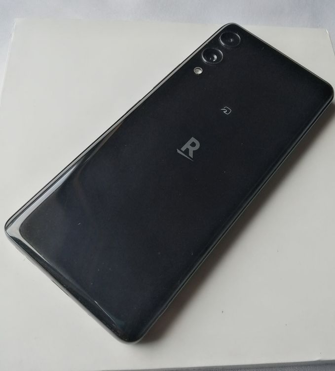 �ڶ����ʡ۳�ŷ�Х��5G Rakuten Hand 5G 128GB �֥�å�