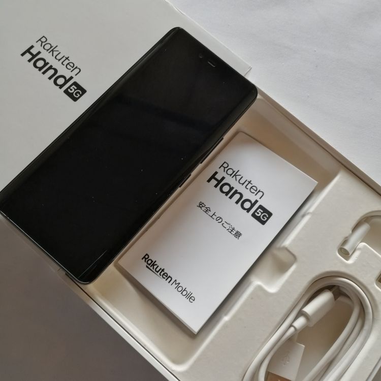 �ڶ����ʡ۳�ŷ�Х��5G Rakuten Hand 5G 128GB �֥�å�