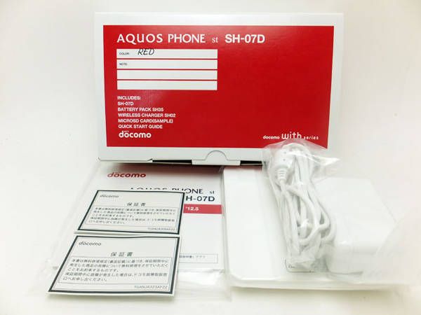 �ڥ�����Х��뿷�ɡ�docomo��AQUOS PHONE st SH-07D RED ������