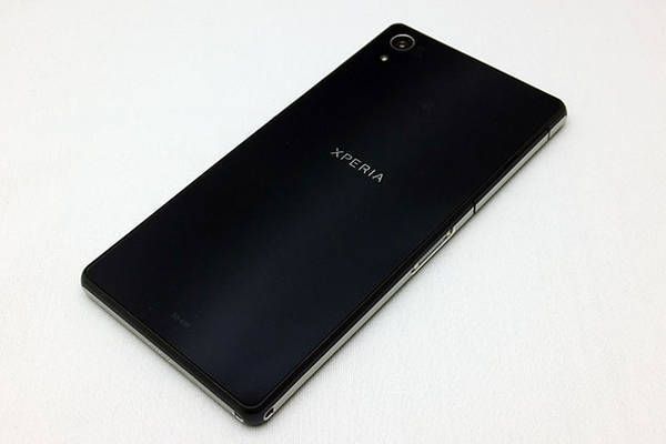 �ڥ�����Х���AKIBA��docomo Xperia Z2 SO-03F Black������