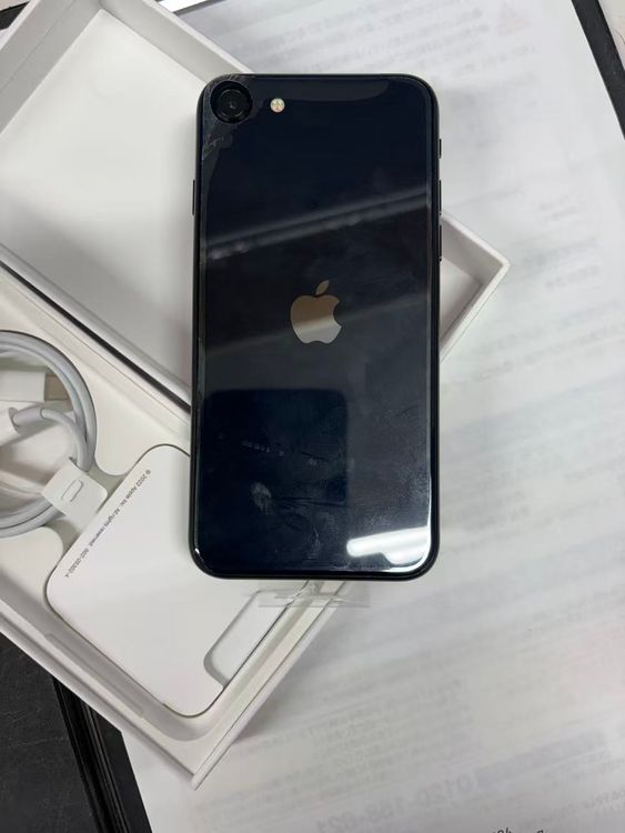 ���� ̤���ѡ������ݾڤ��ꡡiPhone �ӣ�3��64GB���ӣɣͥե꡼����