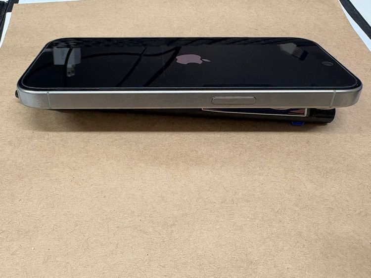 Ķ���ʡ�iPhone 15��Pro 256GB���ӣɣͥե꡼ �������ʥ���������˥���
