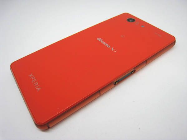 docomo Xperia Z3 Compact SO-02G  ̵ ɥ