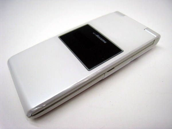 ムスビー｜docomo SH-06B ホワイト 外装交換済み 送料無料 ドコモ【SH 