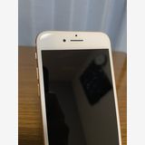 SIM�ե꡼ iPhone8 64GB ������� �Хåƥ꡼80%