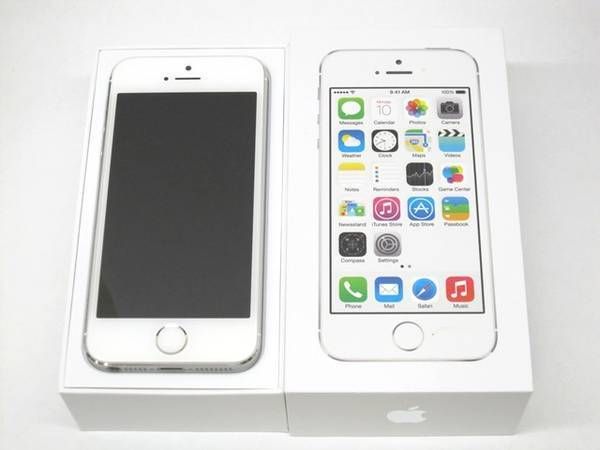 ムスビー｜☆中古美品 iPhone 5s 64GB シルバー 送料無料 エコモ八幡 