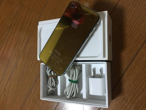 iPhone4S 32GBۥ磻SIMե꡼æѡdocomoġ