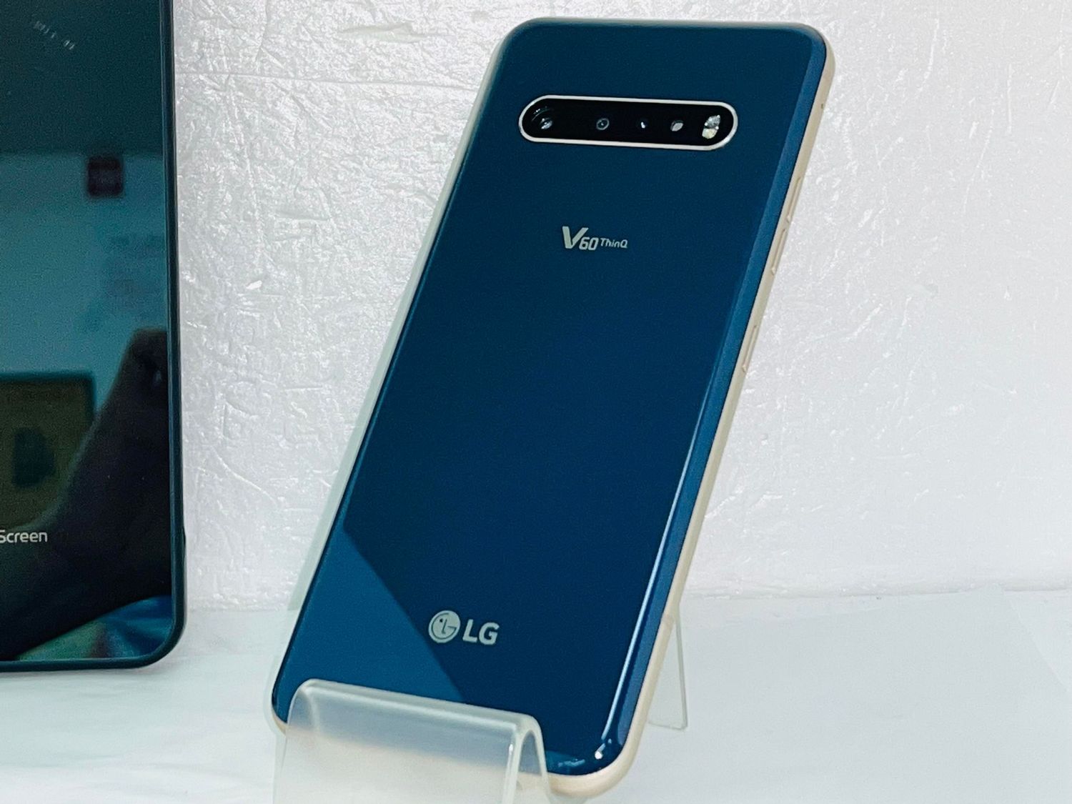 ムスビー｜モバイル市場☆SIMフリー☆美品☆SoftBank☆LG V60 ThinQ 5G 