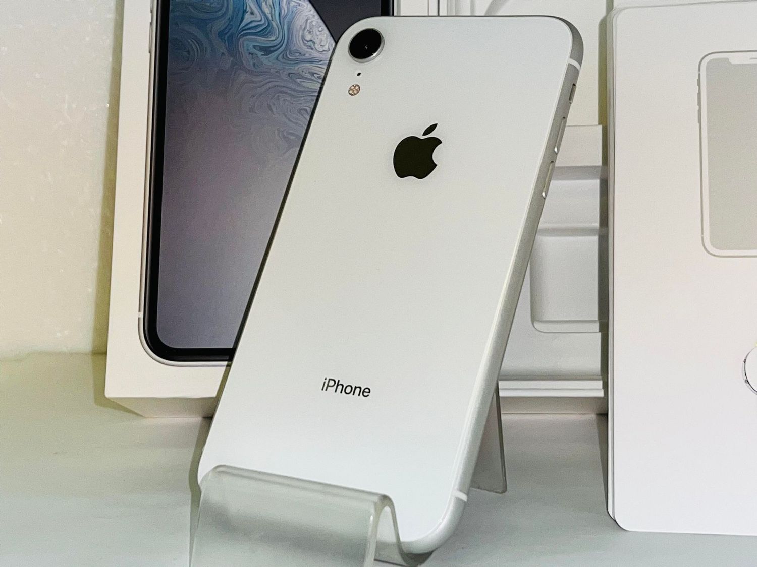 ムスビー｜モバイル市場☆SIMフリー☆美品☆au iPhoneXR 64GB  