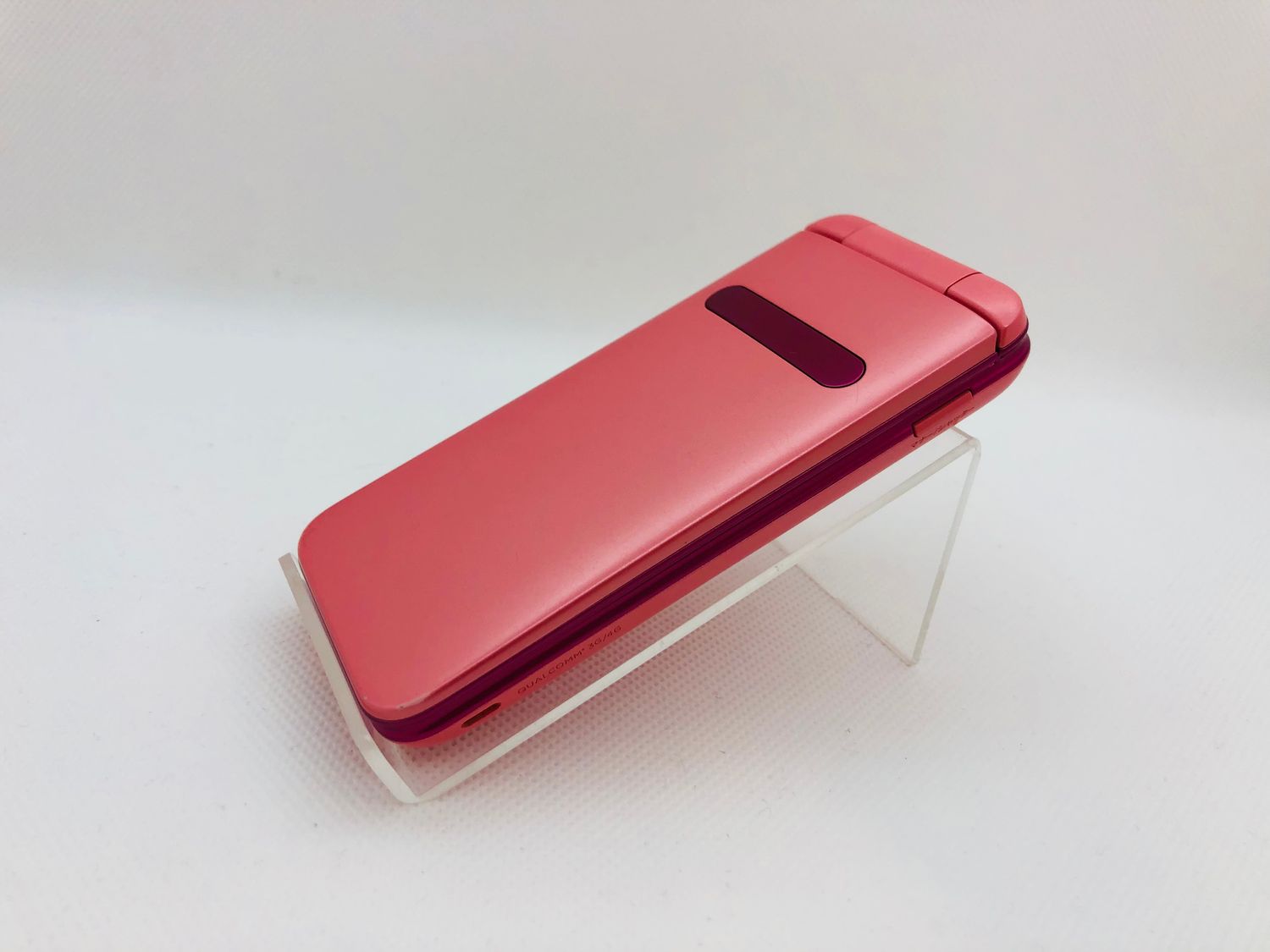 ムスビー｜☆赤ロム永久保証☆au GRATINA KYF37 残債なし○ 解除済み