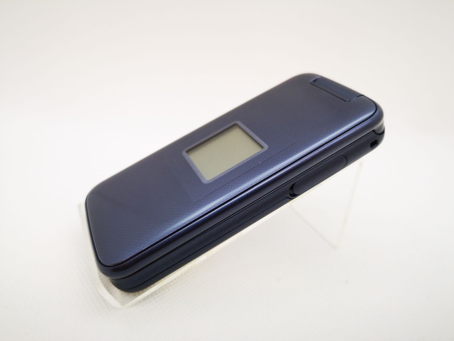 ムスビー｜☆安心保証付き☆新品同様品 ドコモ らくらくホン F-01M 残 