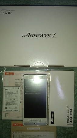 au��ARROWS Z ISW11F�����ʡ��ݾڽ�����̵����AC�����ץ����դ�