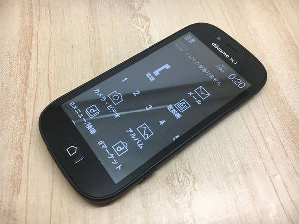 ��SALE������� docomo �ٻ��� �餯�餯���ޡ��ȥե���3 F-06F �֥�å� ����