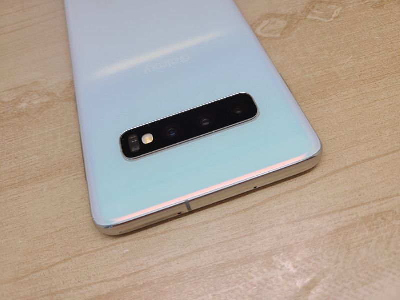 ムスビー｜SIMフリー Galaxy S10 SM-G973C 128GB 美品 充電ケーブル付 