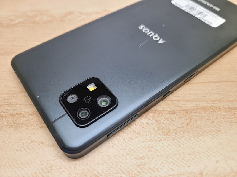 ムスビー｜SIMフリー AQUOS sense6 SH-M19 64GB 訳あり品 ケーブル付 