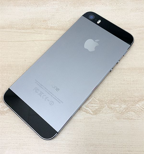 SIM�ե꡼ iPhone5s 32GB ���� sim���å�����Ѥߡ����Ŵ��դ�