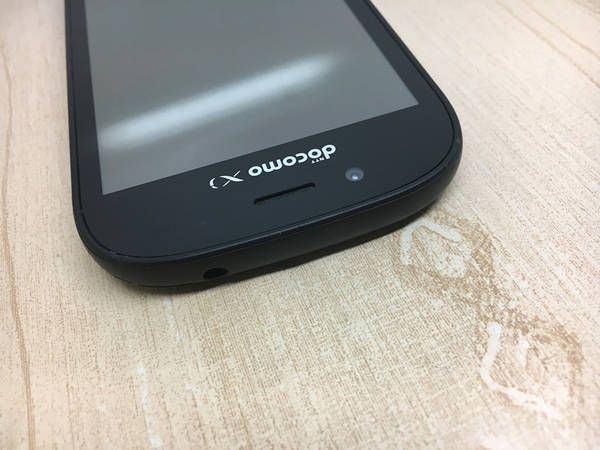 ��SALE������� docomo �ٻ��� �餯�餯���ޡ��ȥե���3 F-06F �֥�å� ����