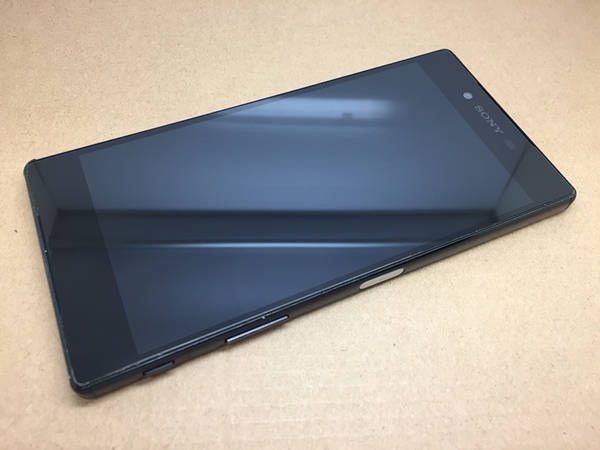 ムスビー｜SIMフリー 格安SIM対応Xperia Z5 Premium SO-03H ブラック 