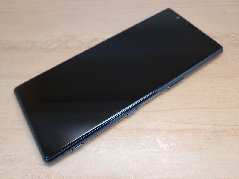 ムスビー｜SIMフリー Xperia 5 J9260 Dual SIM 128GB 美品 充電 