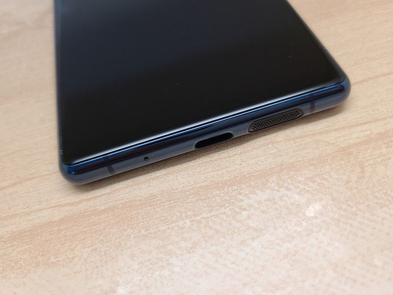ムスビー｜SIMフリー Xperia 5 J9260 Dual SIM 128GB 美品 充電 