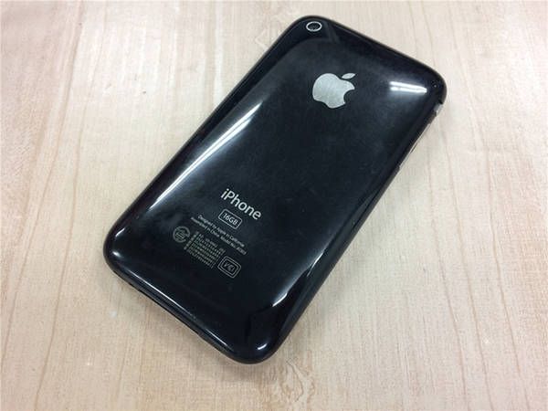 ムスビー｜白ロム SoftBank iPhone3GS 16GB 黒 充電器付き☆中古美品 