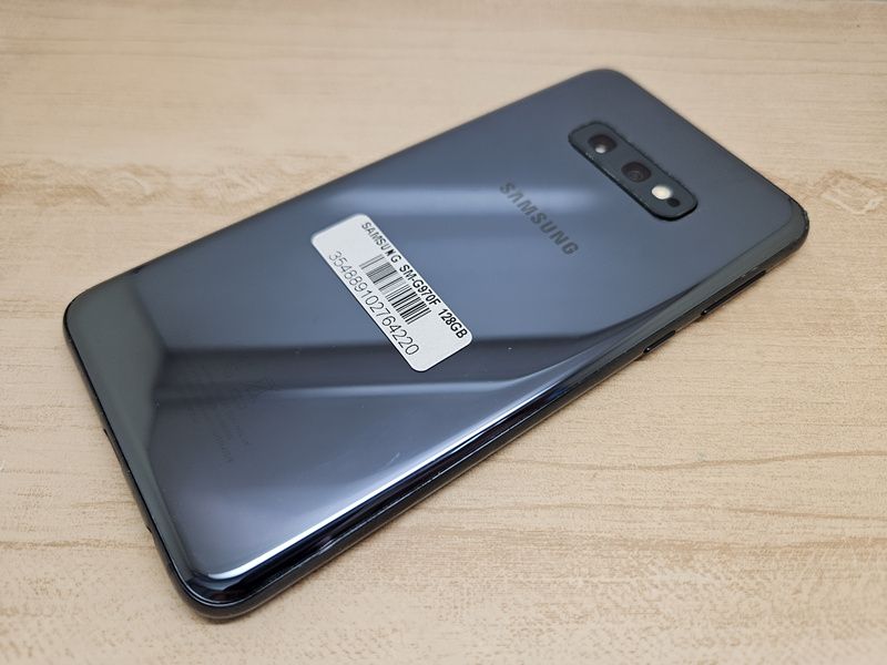 galaxy s10e simfree アフリカ版 ギャラクシー 有り難かっ 