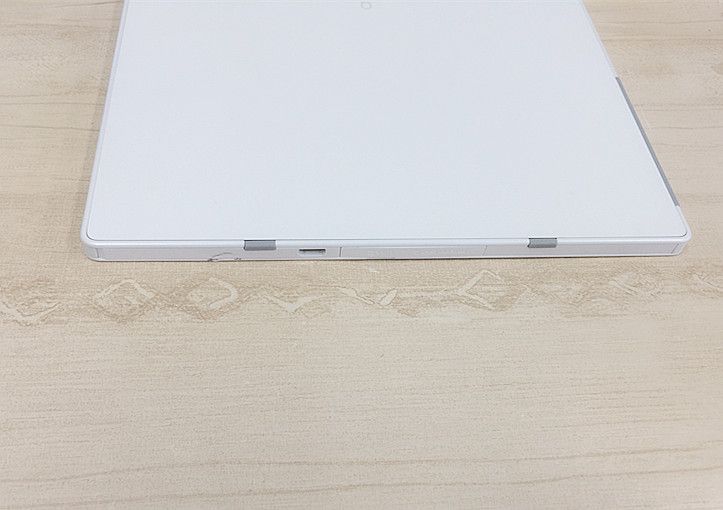SIM�ե꡼���֥�å� arrows Tab F-04H �ۥ磻�� ���ť����֥��դ�������