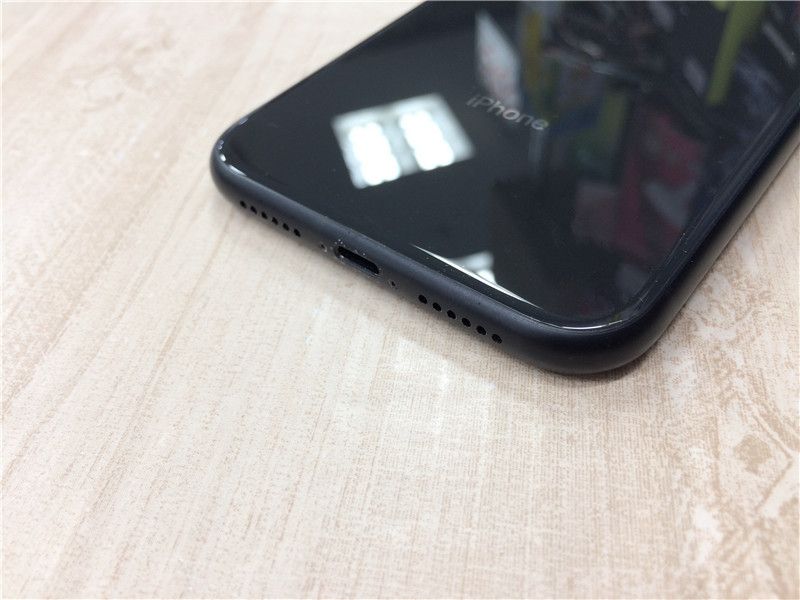 ムスビー｜SIMフリーApple iPhoneXR 64GB ブラック 電池80％以上 充電 