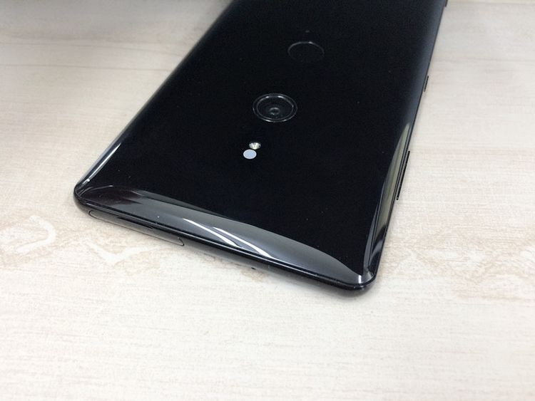 SIM�ե꡼ SONY Xperia XZ3 SO-01L 64GB ���Ŵ��դ�