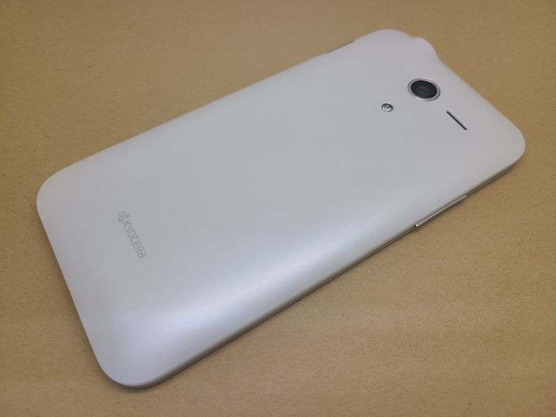 ムスビー｜SIMフリー DIGNO F 503KC 8GB 未使用品 充電ケーブル付 