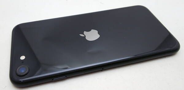 ムスビー｜【極上美品】 SIMフリー iPhone SE2 64GB ブラック 国内版 